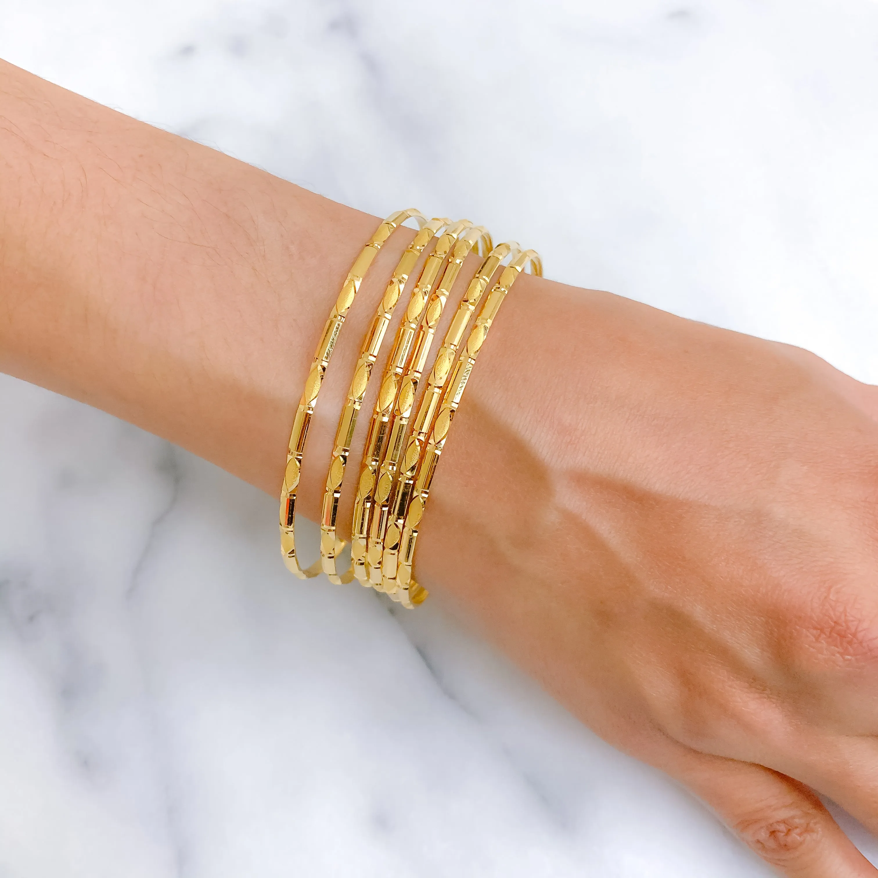 Alternating Matte Finish 6 Set Bangles