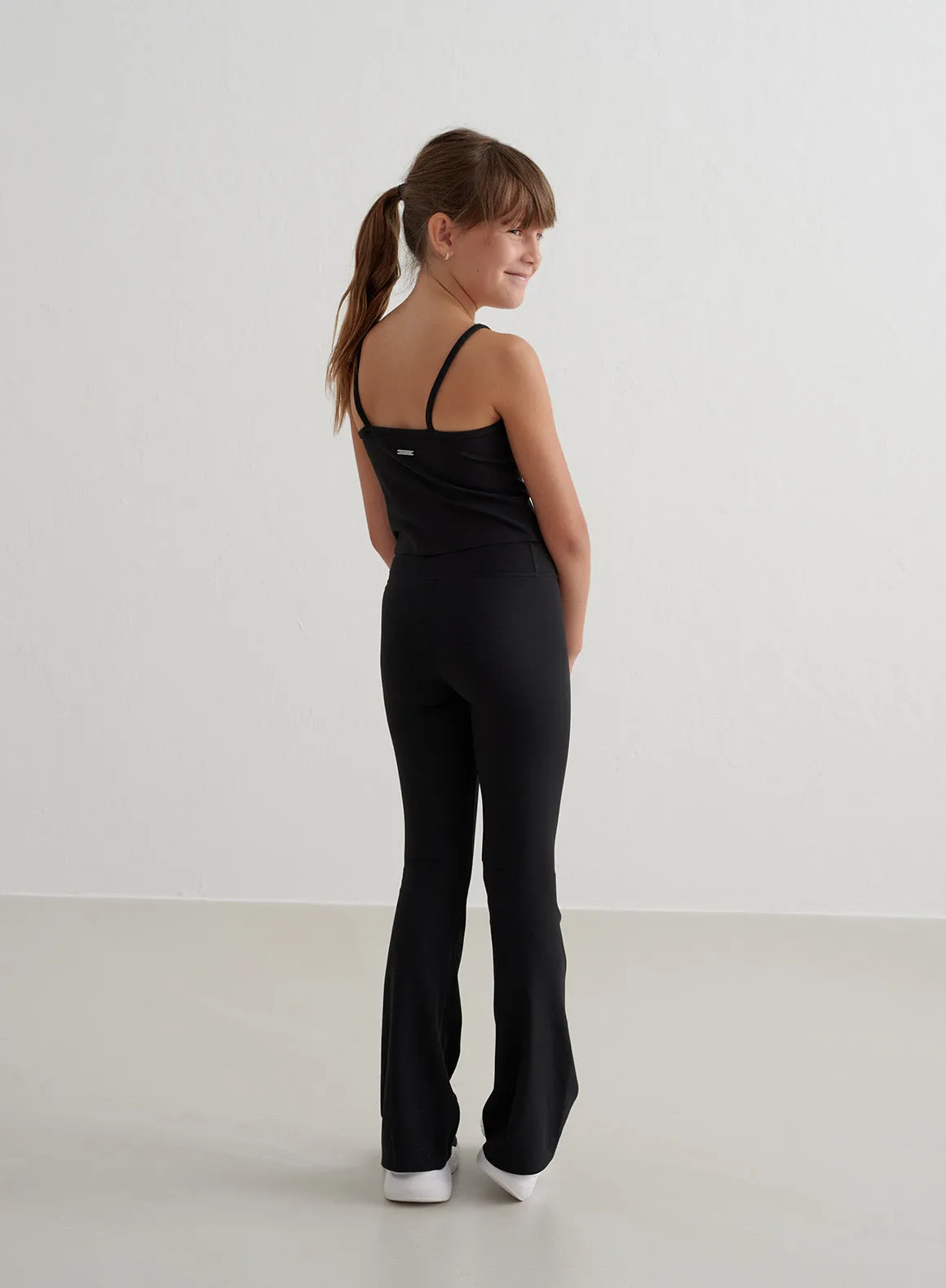 Black Young Sense Strap Singlet