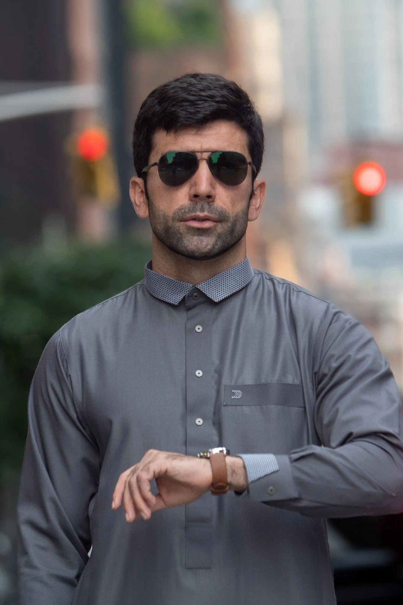 CEO Adult Thobe