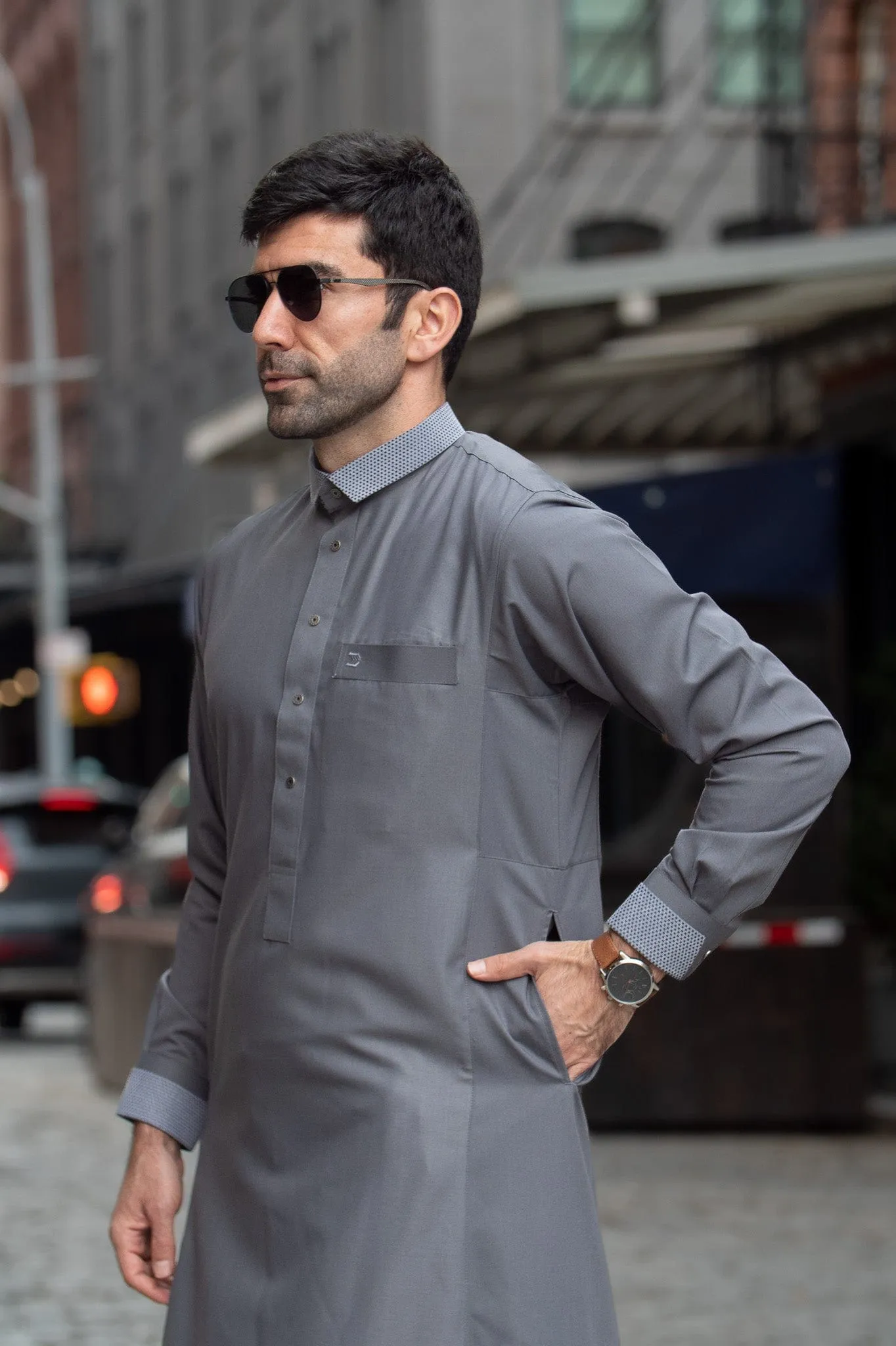 CEO Adult Thobe