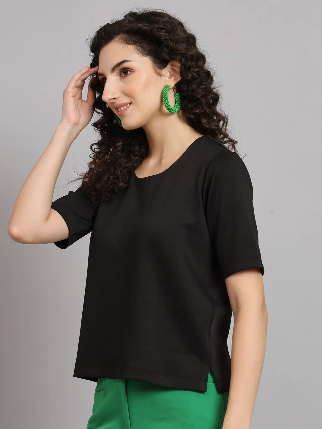 Comfort Fit Round Neck Top - Black