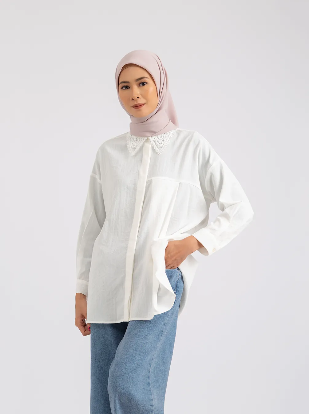 FEBE TOP PLAIN WHITE