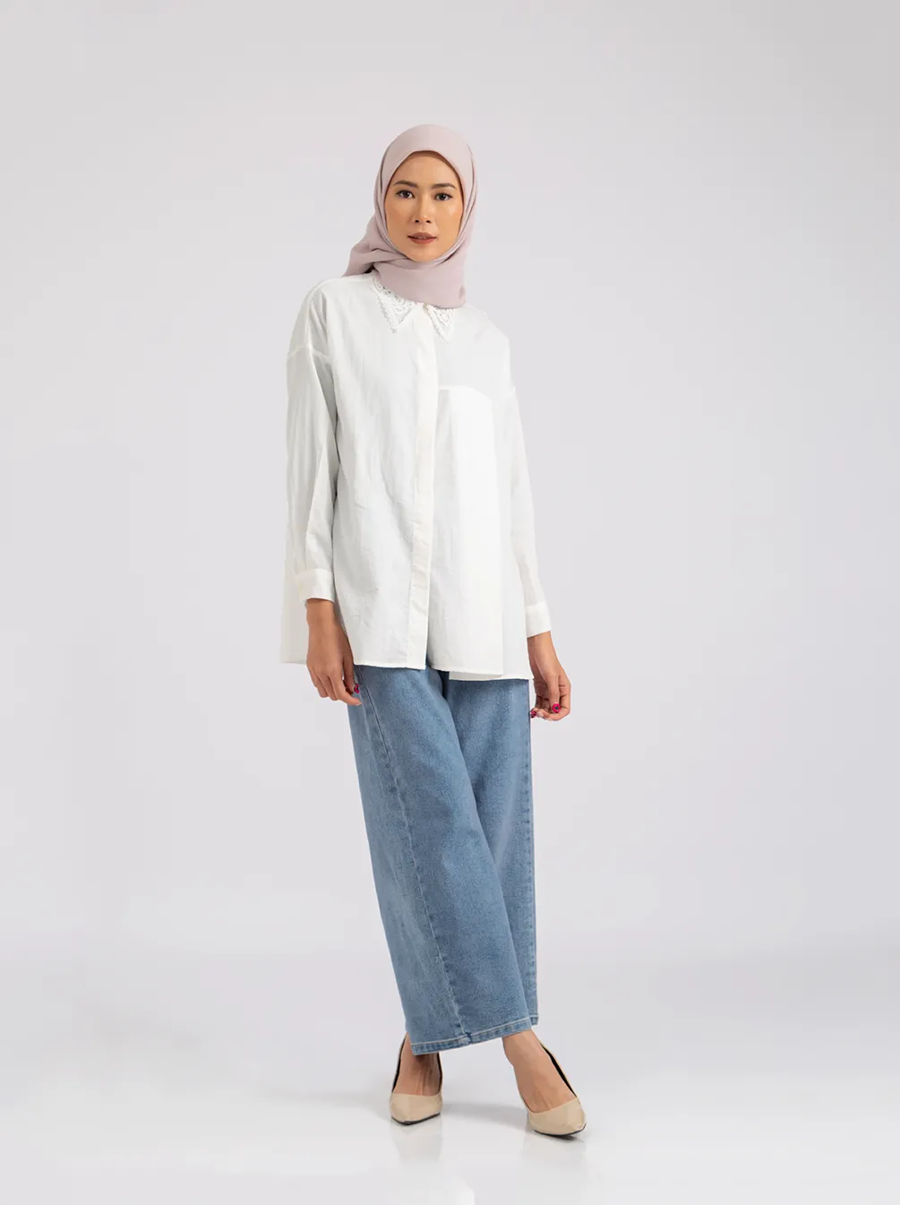 FEBE TOP PLAIN WHITE