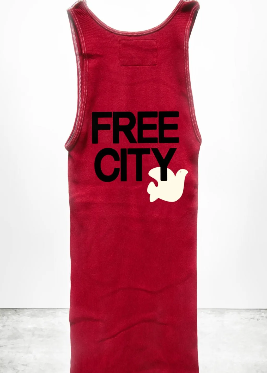 FREECITY RTU/1999 Supervintage Tank in Artyard Red