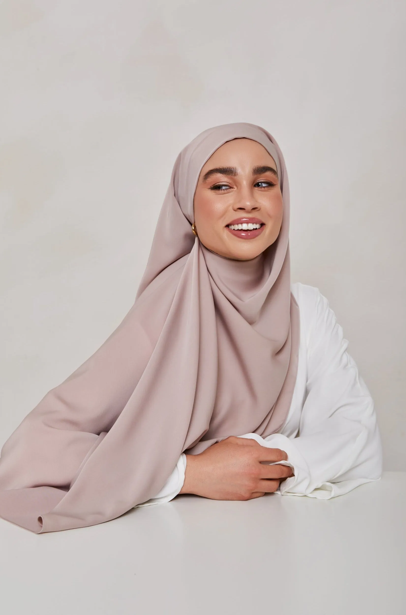 Medina Silk Hijab - Mecca