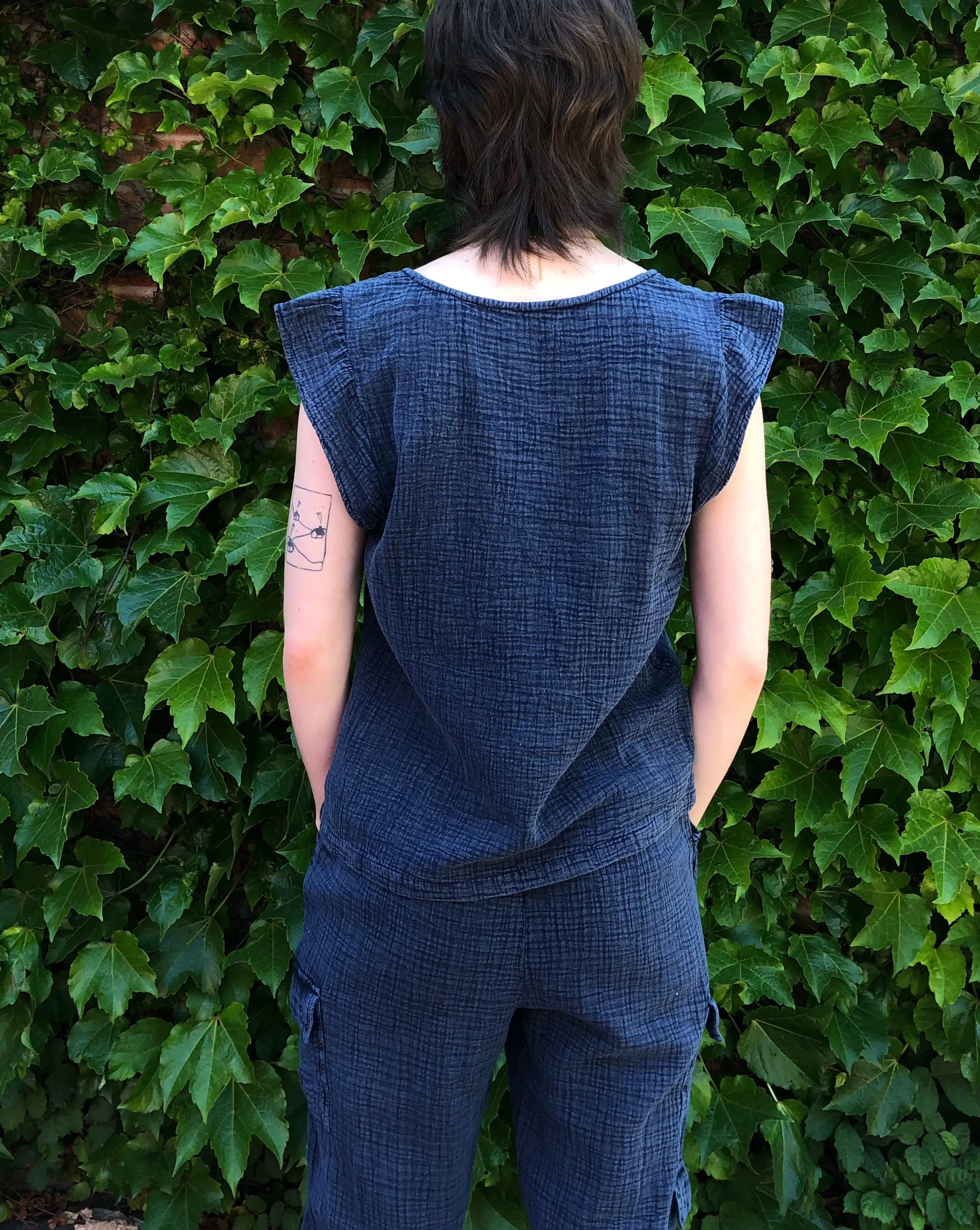 RD Arie Gauze Top (Ink)