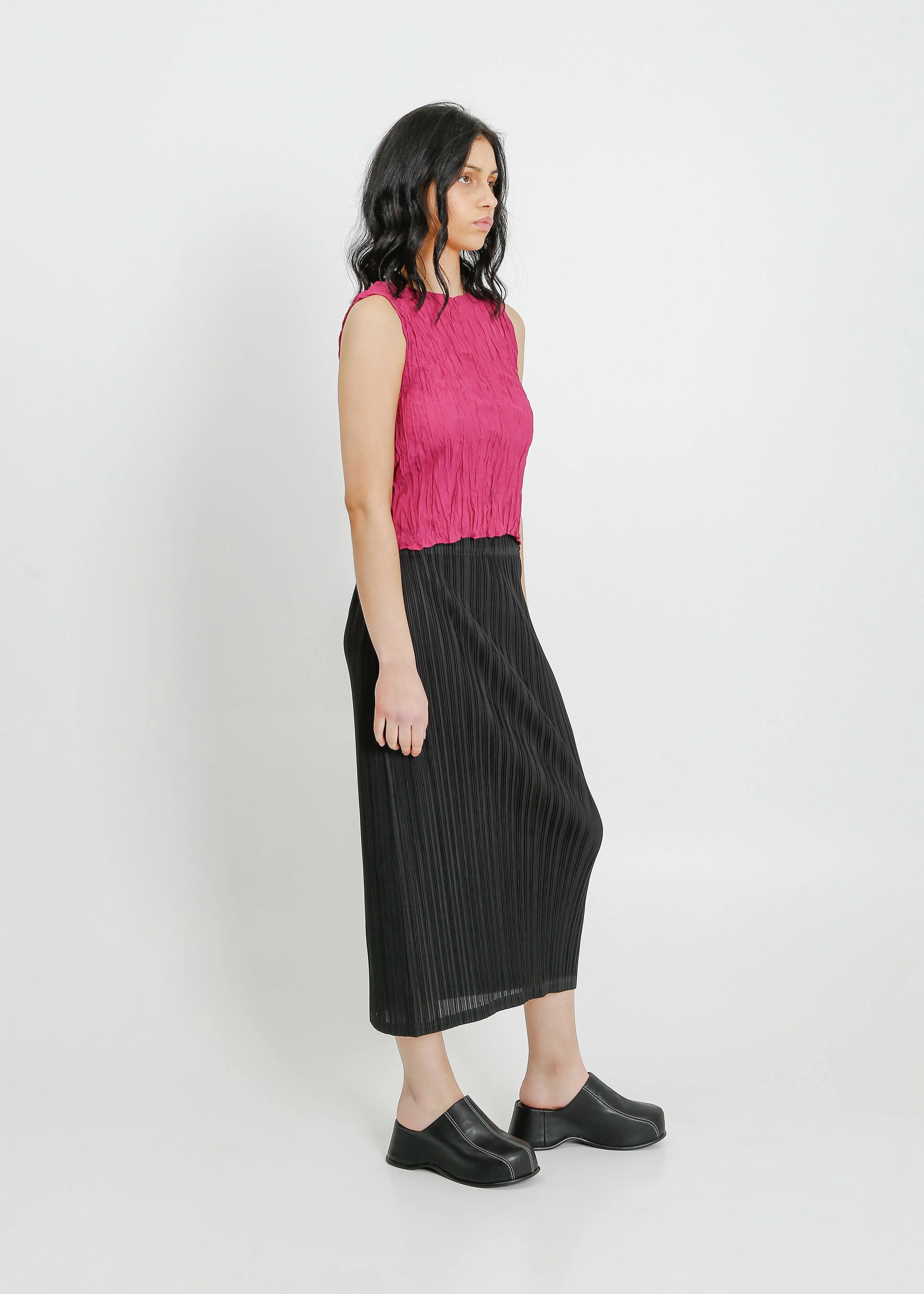 WESLEY PLEAT TANK / MAGENTA
